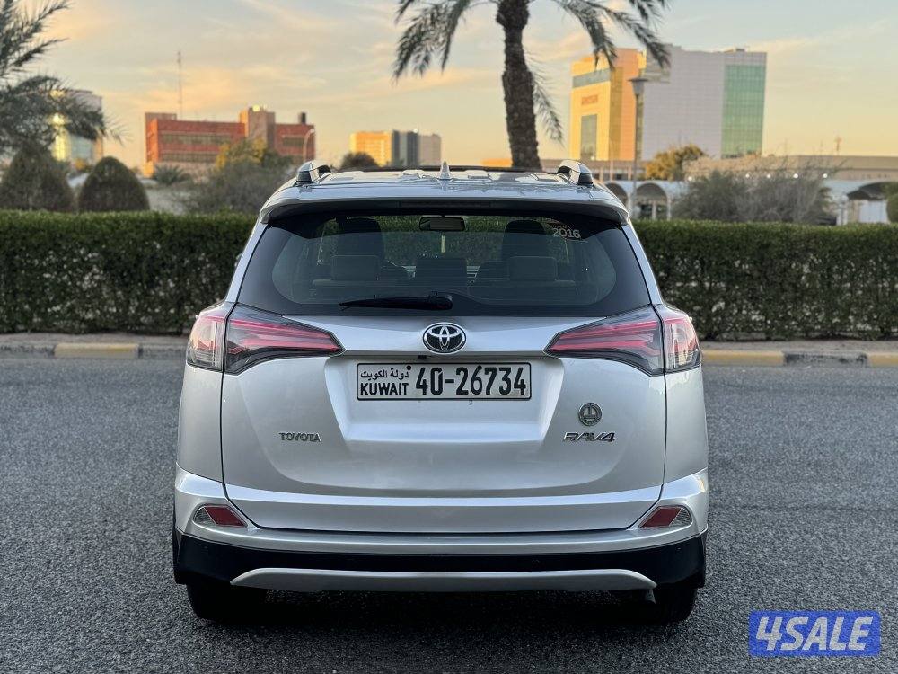 تويوتا RV4 موديل 2016 كامل المواصفات بحاله ممتازه4