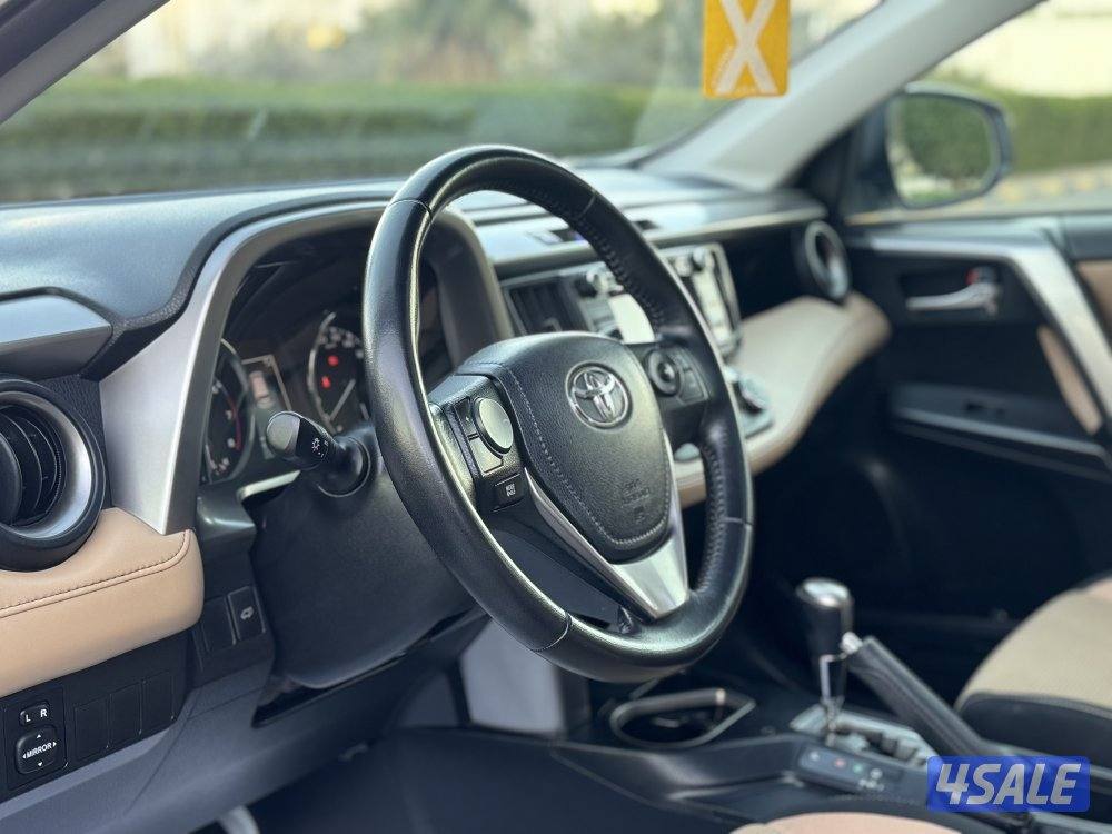 تويوتا RV4 موديل 2016 كامل المواصفات بحاله ممتازه13