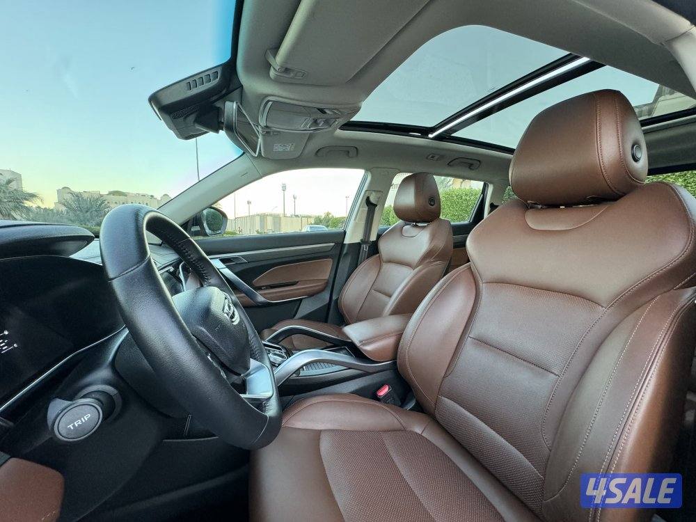 جيلي ازكارا موديل 2021 بحاله ممتازه جدا وشرط الفحص12