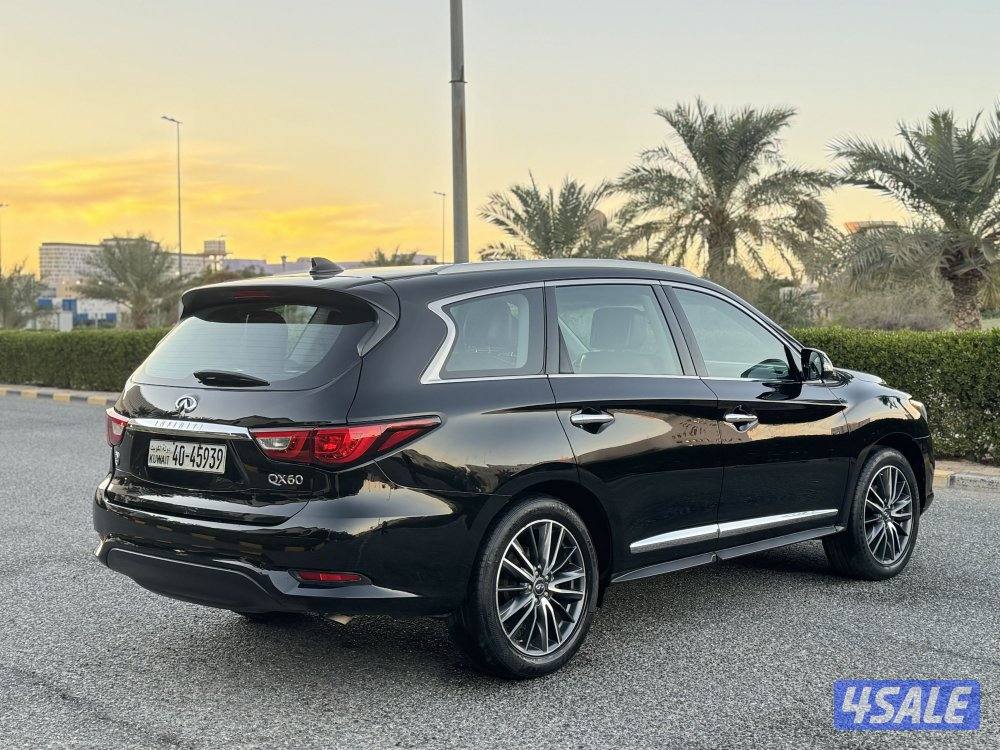 انفينيتي QX56 موديل 2016 بحاله ممتازه جدا3