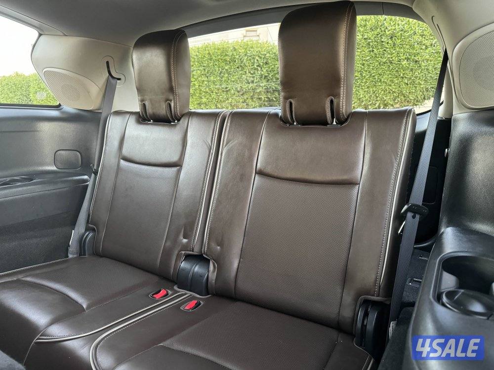 انفينيتي QX56 موديل 2016 بحاله ممتازه جدا5