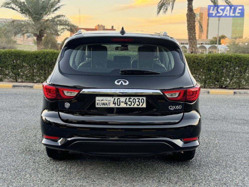 انفينيتي QX56 موديل 2016 بحاله ممتازه جدا6