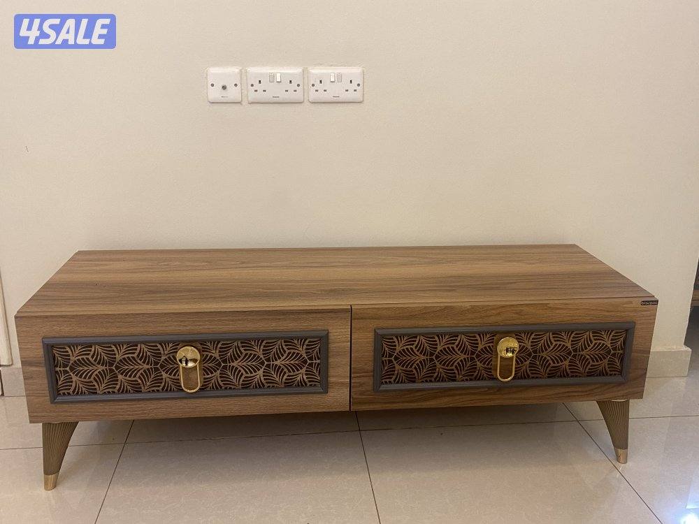 جلسه ( قعده ) للبيع كامله مع طاولاتها1