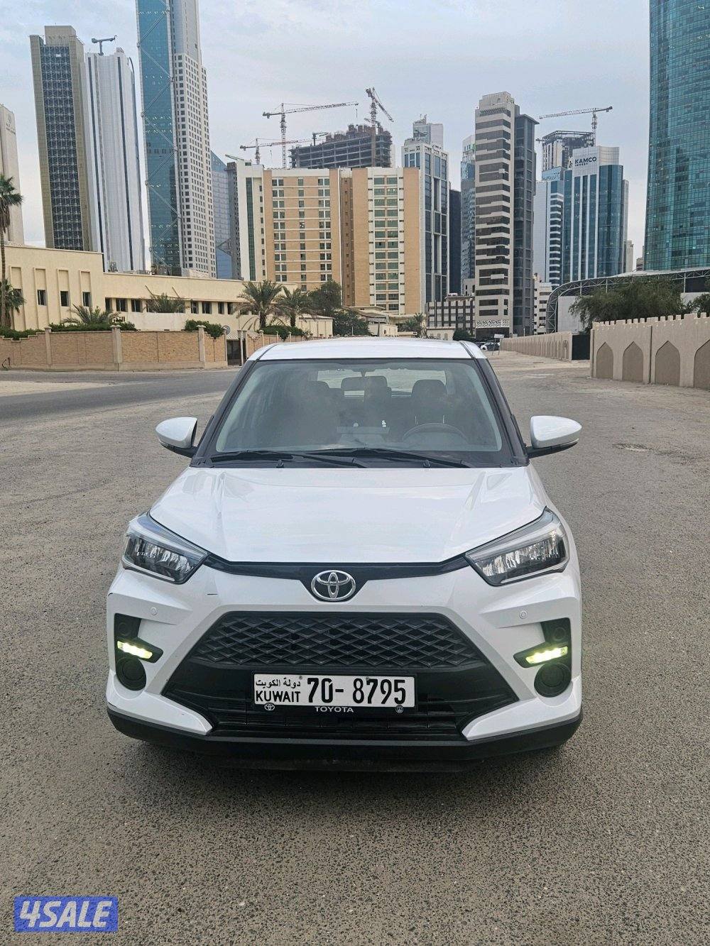 جیب تویوتا بسعر ممتاز3