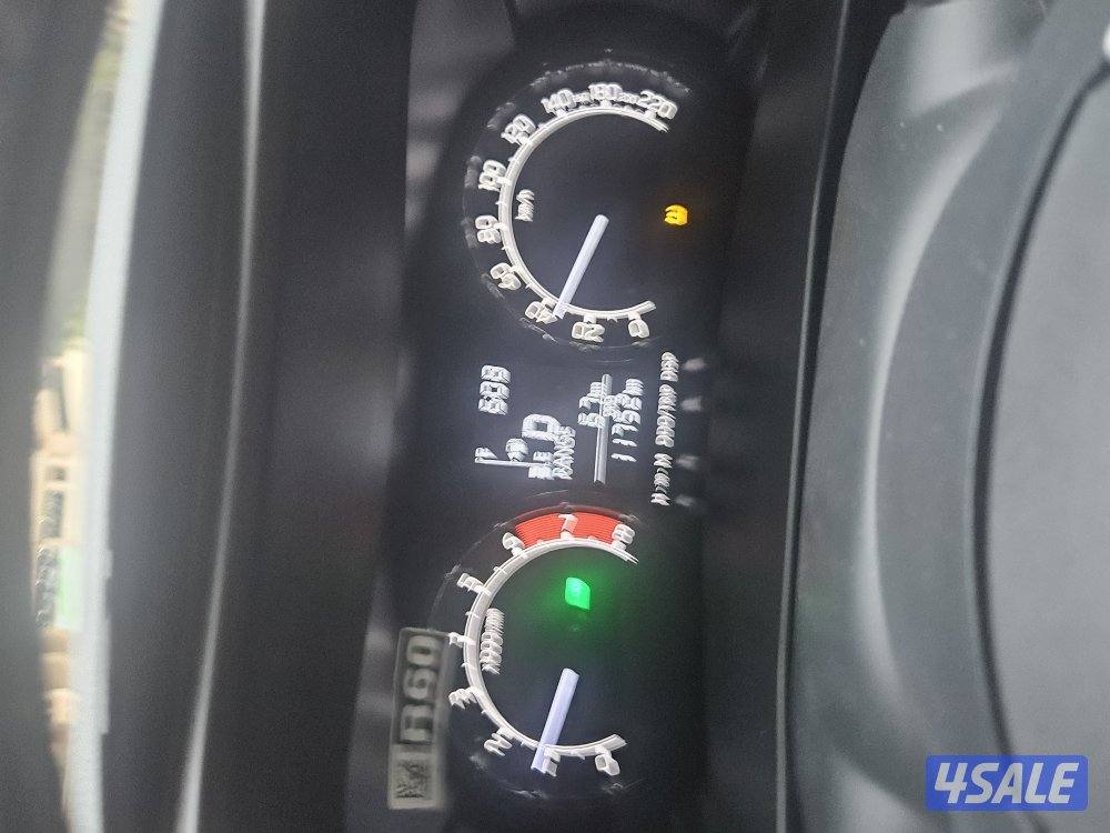 جیب تویوتا بسعر ممتاز11