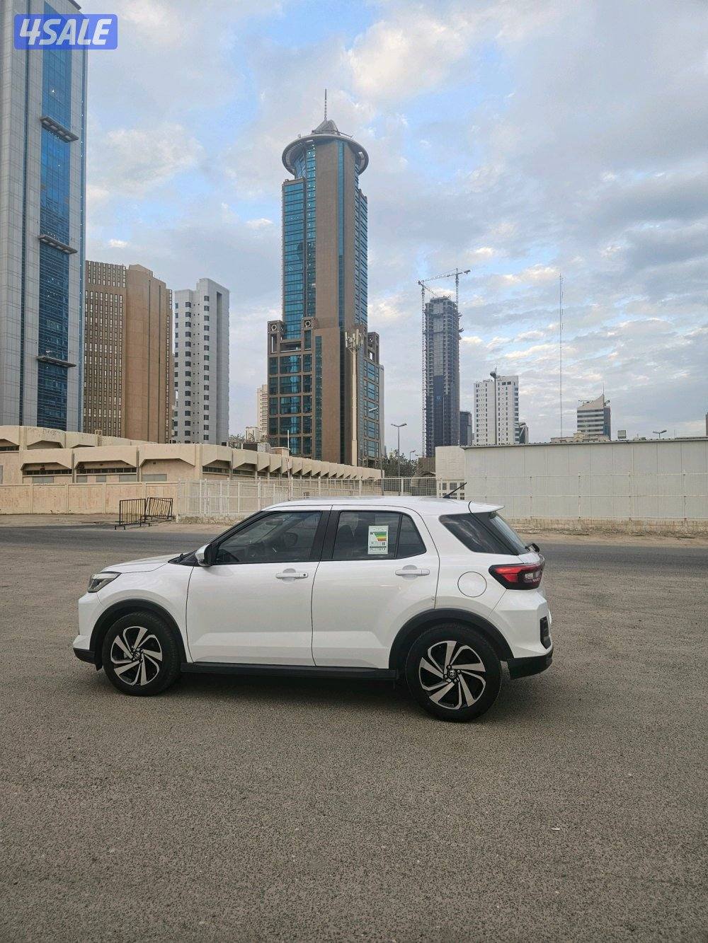 جیب تویوتا بسعر ممتاز15