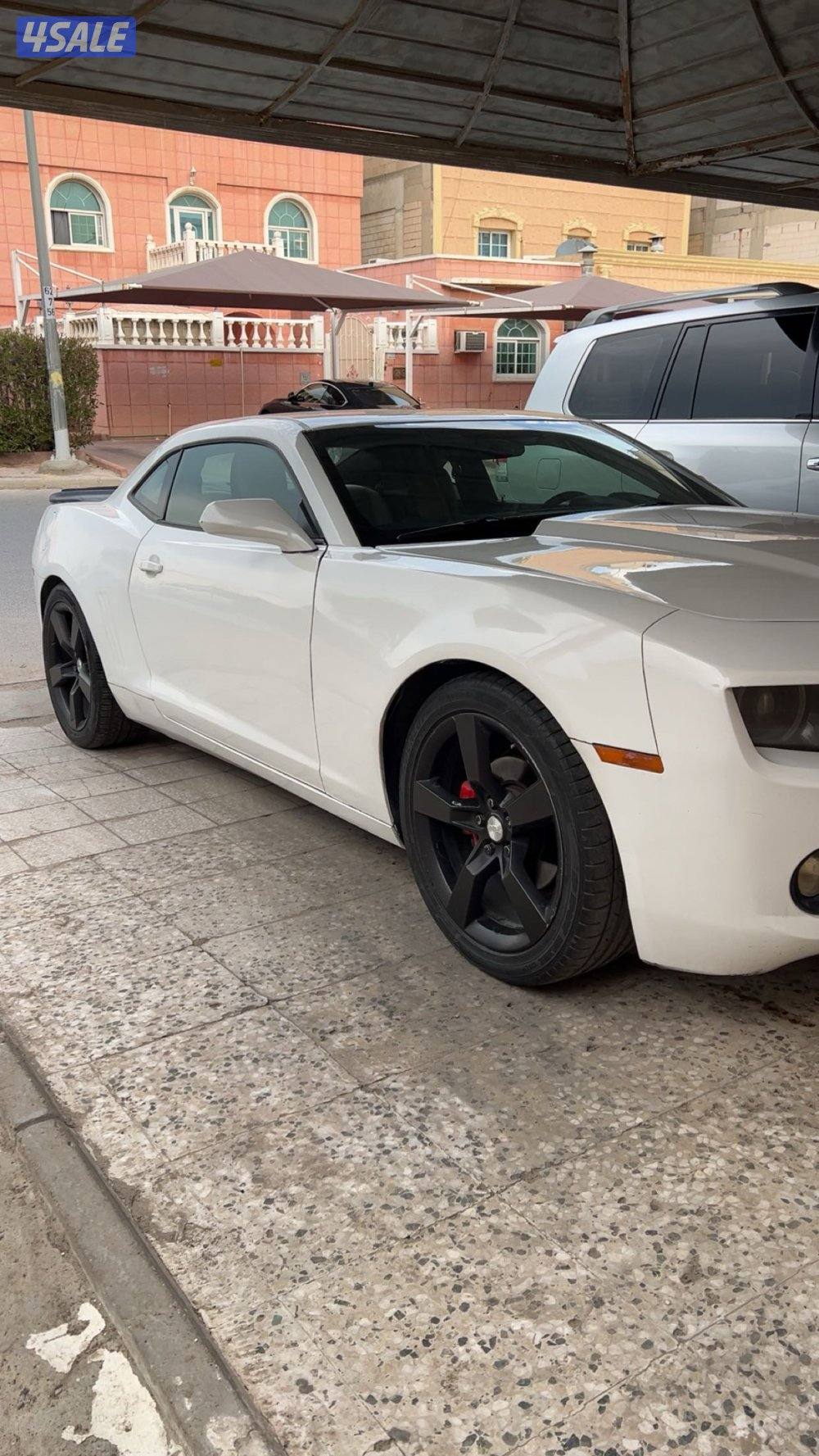 للبيع كمارو ٦ سلندر موديل٢٠١٢قير تماتيك3