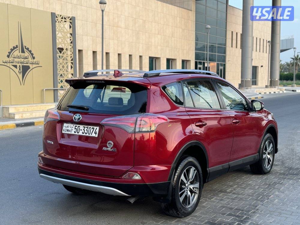 تويوتا RV4 موديل 2018 عداد 29 كامل المواصفات3