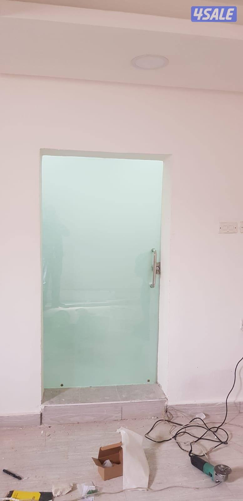 باسعار مناسبه.فني.زجاجتركيب جميع نواع زجاج واسكريت واشاورات وامرايه3