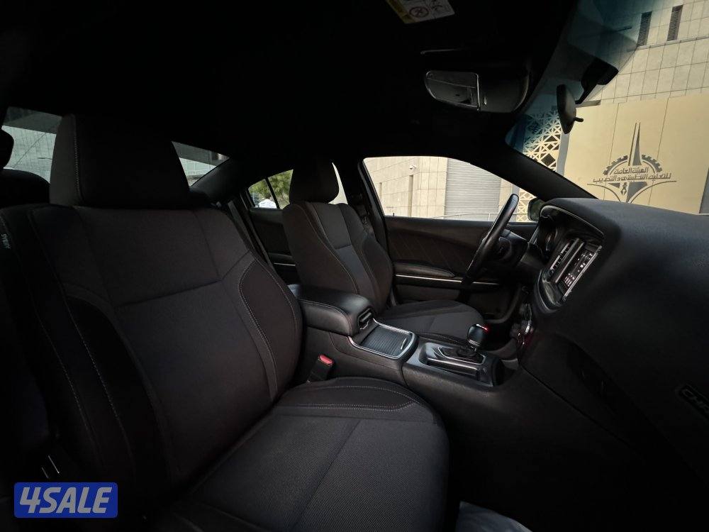 دوج شارجر موديل 2020 بحاله الوكاله شرط الفحص10