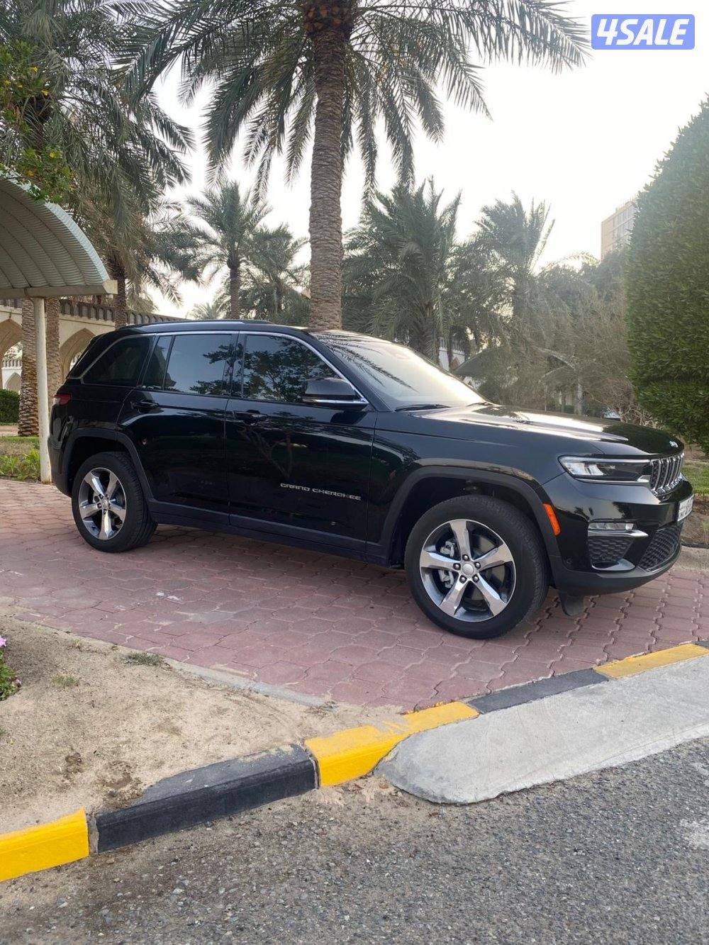 للبيع قراند شيروكي2