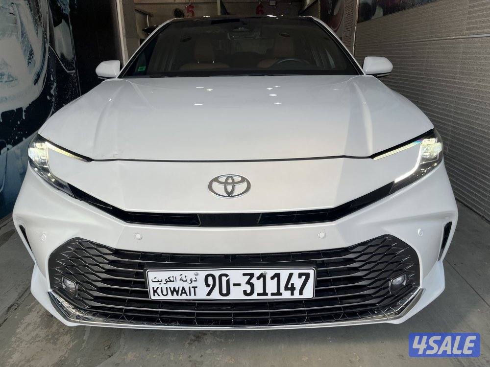 توياتا كامري 20255