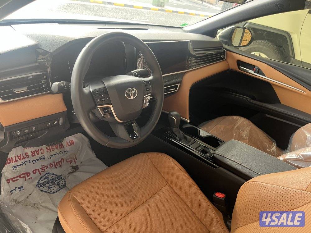 توياتا كامري 202512