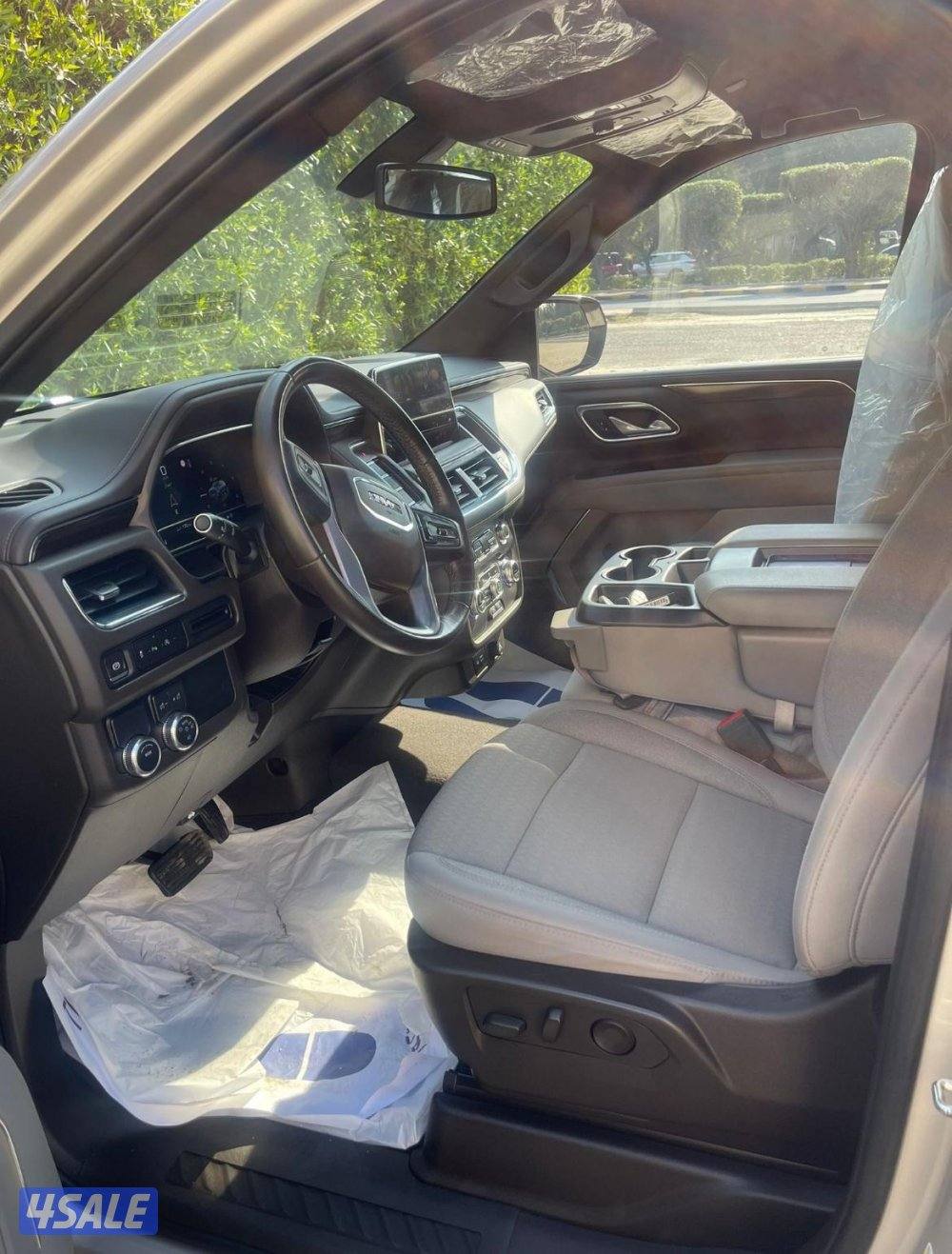 للبيع يوكن ٢٠٢٣4