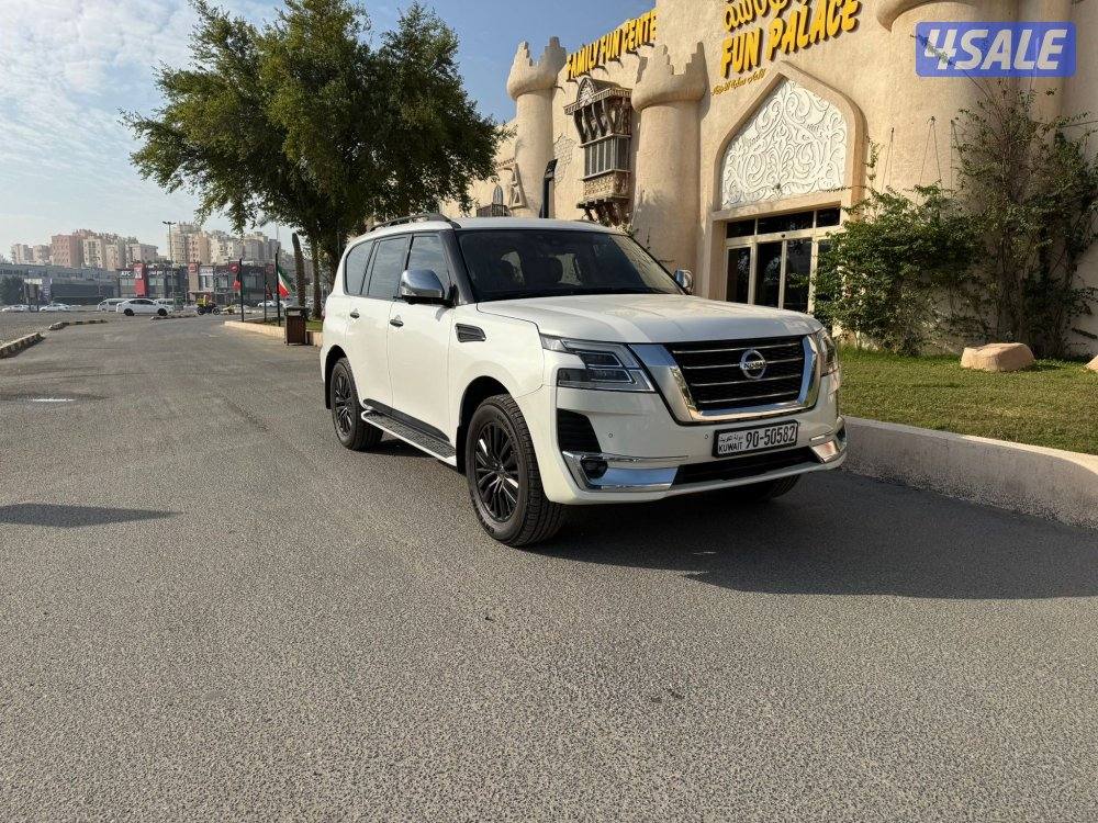 باترول بلاتينيوم ستي درجة اولى 2020. لون ابيض صدفي5