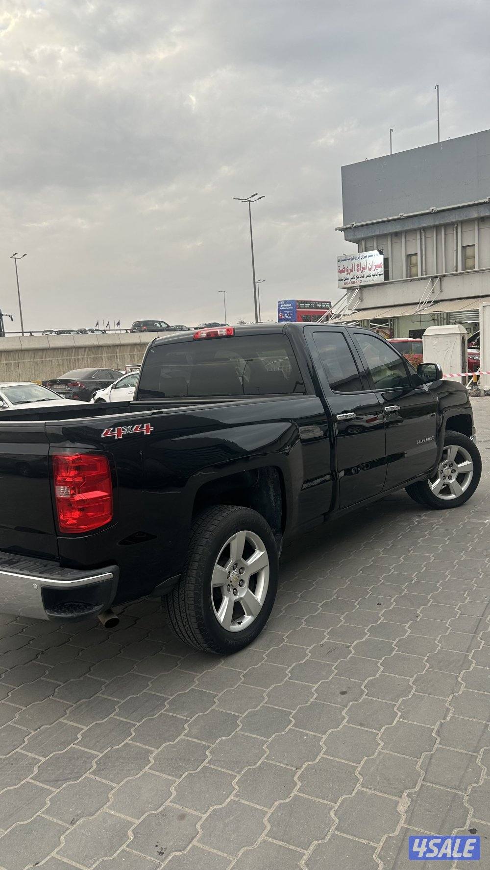 سلفرادو 2015  دبل ارضي3