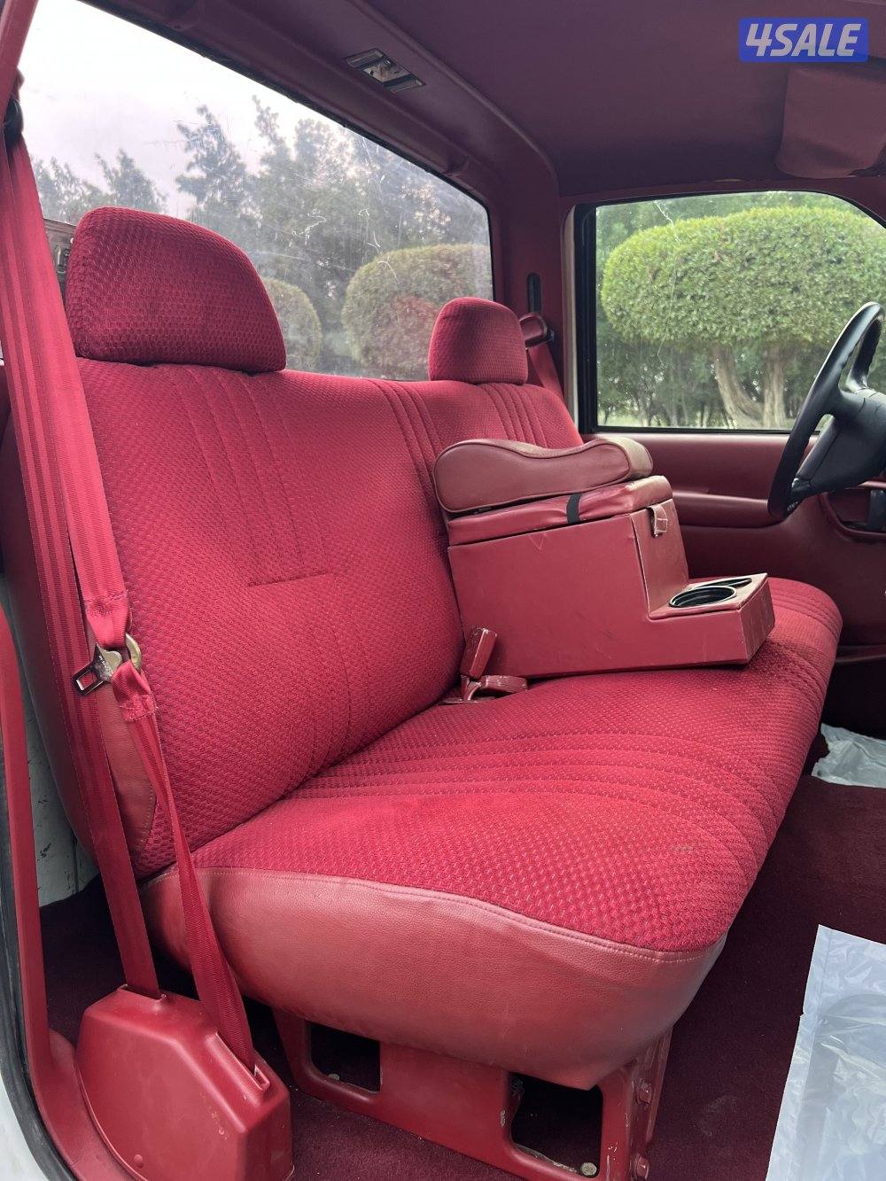 للبيع سيرا 2500 بدون دبل6