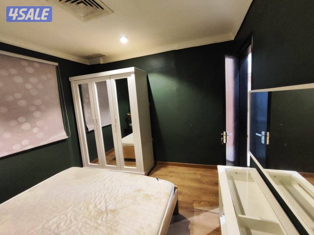 شقق خلو بسيط نفس الصور الكويتين غرفه صاله حمام مطبخ ويوجد فاضي نفس الص3