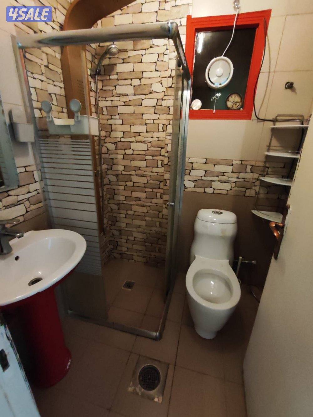 شقق خلو بسيط نفس الصور الكويتين غرفه صاله حمام مطبخ ويوجد فاضي نفس الص14