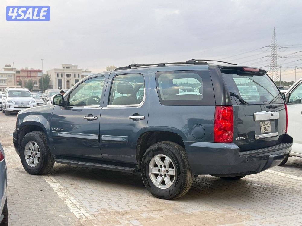 للبيع يوكن 2009 بحاله ممتازه2