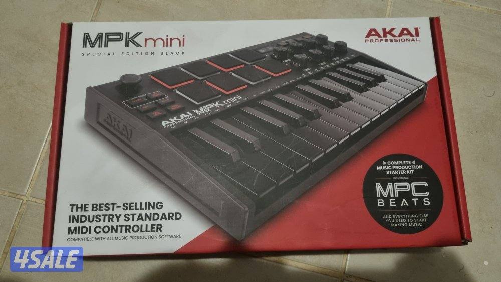 AKAI MPK Mini - Black Special Edition (barely used)1