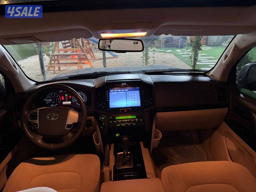 لاند كروزر 20124