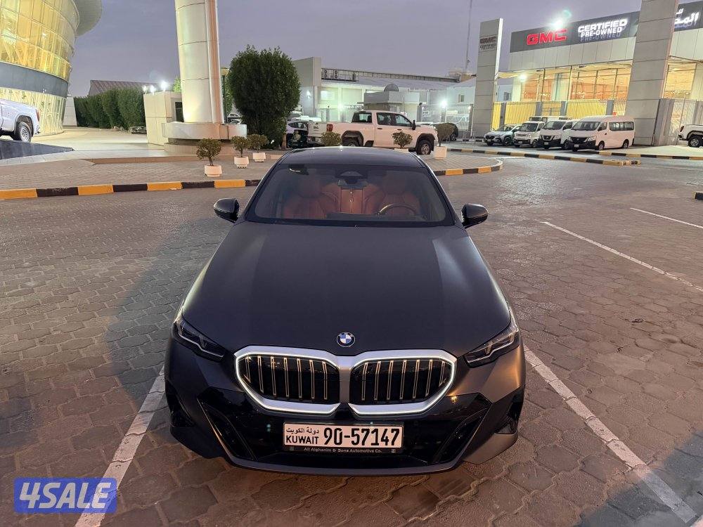 BMW 520i M Kit 2026 شبه اصفار بحالة الوكالة2