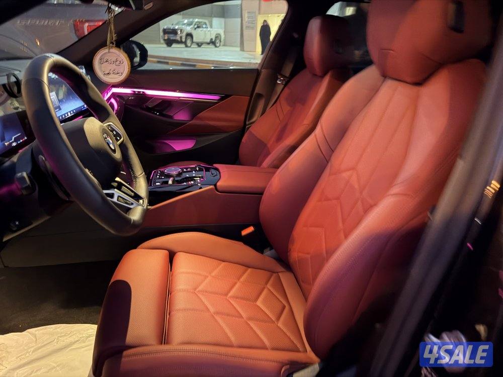 BMW 520i M Kit 2026 شبه اصفار بحالة الوكالة5