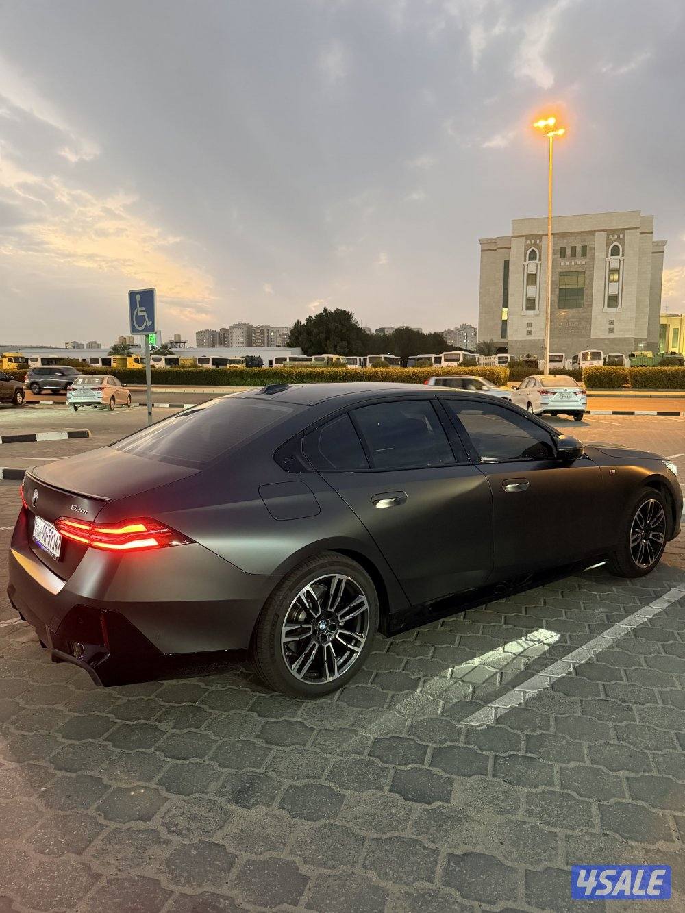 BMW 520i M Kit 2026 شبه اصفار بحالة الوكالة6