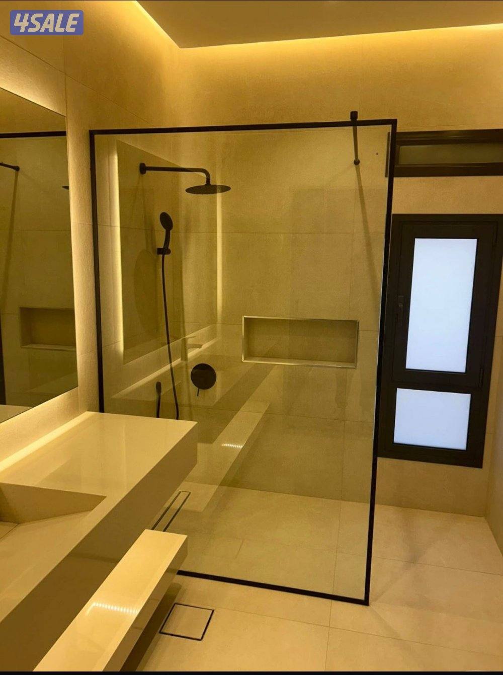 فني زجاج تركيب جميع اعمال الزجاج و المرايا3