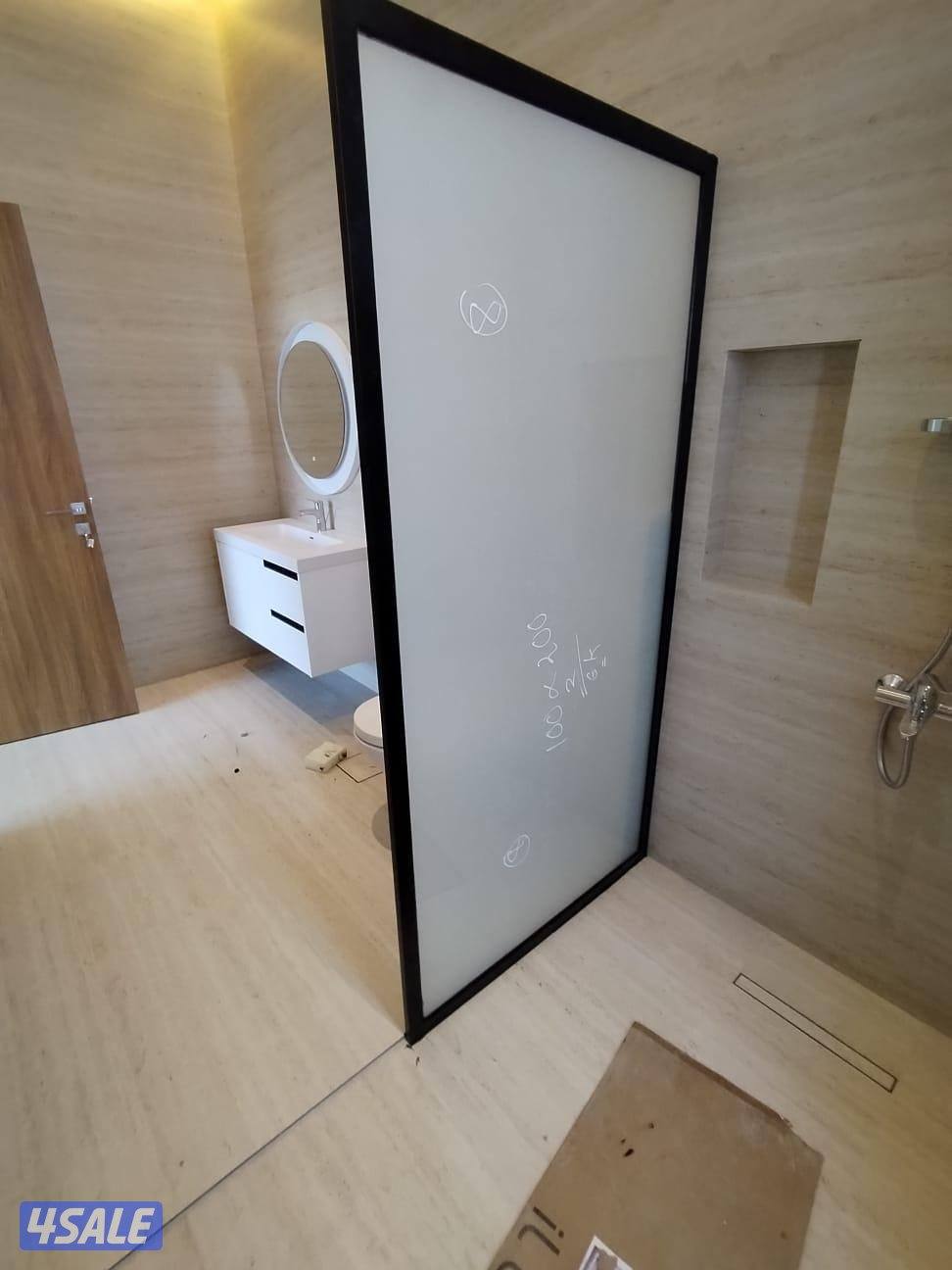 فني زجاج تركيب جميع اعمال الزجاج و المرايا4