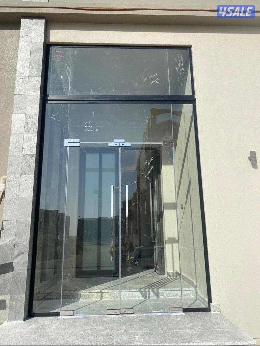 فني زجاج تركيب جميع اعمال الزجاج و المرايا5