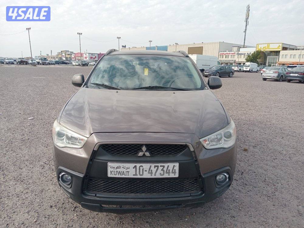 للبيع ميتسوبيشي ASX موديل 20110