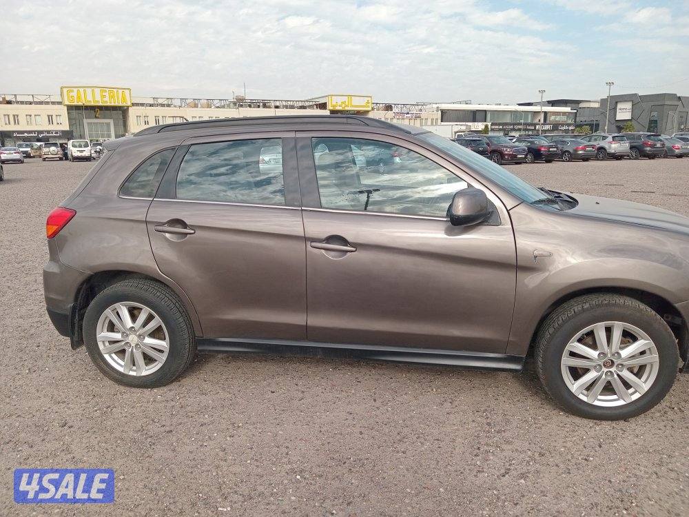 للبيع ميتسوبيشي ASX موديل 20112