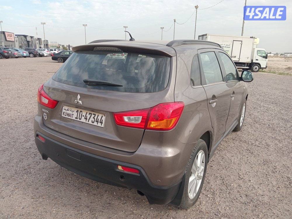 للبيع ميتسوبيشي ASX موديل 20113