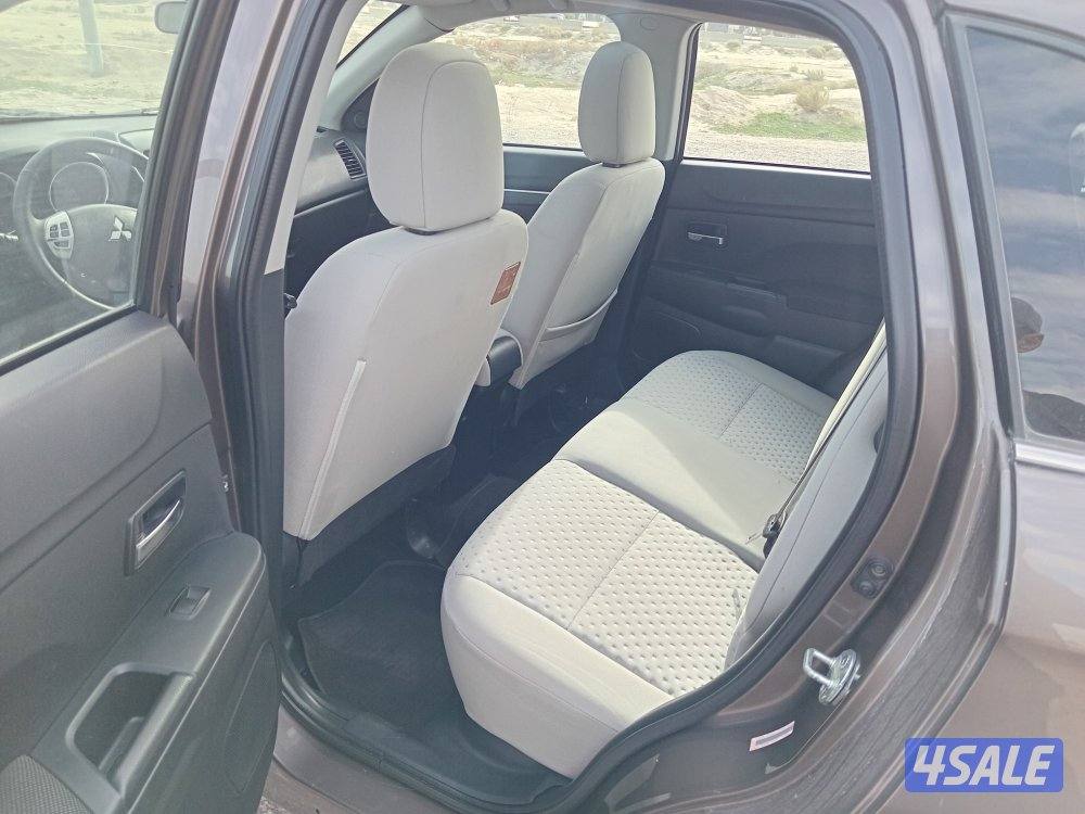 للبيع ميتسوبيشي ASX موديل 20115