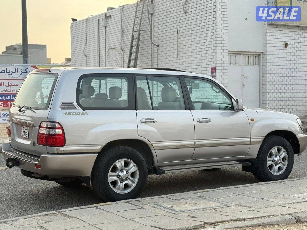 للبيع لاند ٢٠٠٣ تماتيك3