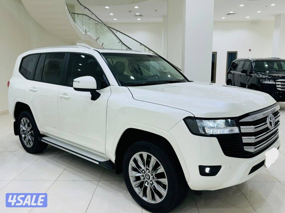 للبيع تويوتا لاندكروس K 4 GXR  بدون تيربو موديل 20251