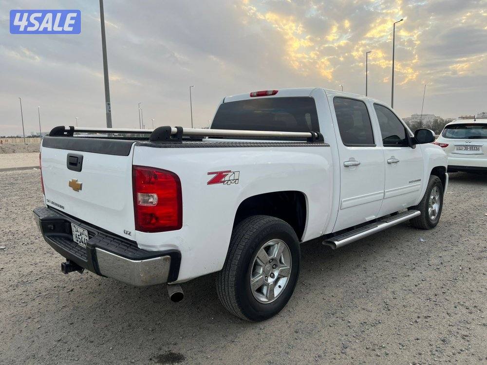 سلفرادو 2011 دبل قير LTZ0