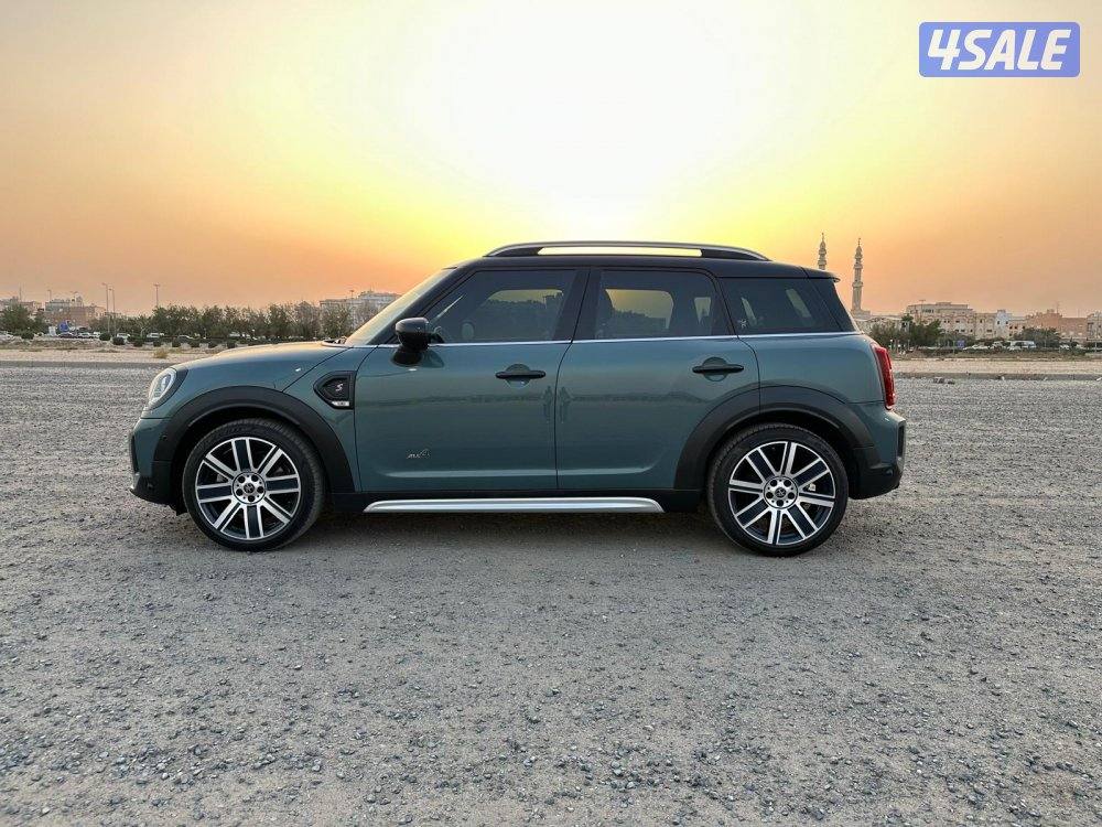 ميني موبر كانتري مان S موديل ٢٠٢٢ ماشي 28 الف1