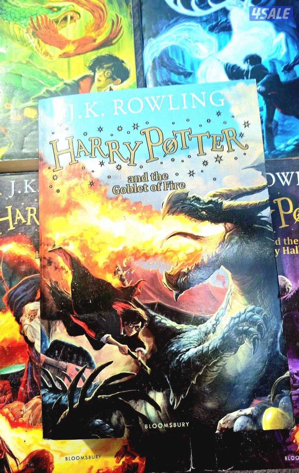 Harry potter full set + 2 free books5