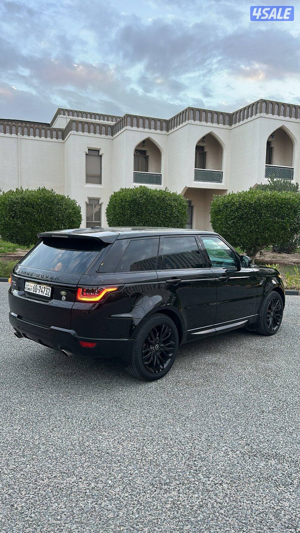 رنج سبورت قمة بلنظافة 8 سلندر3