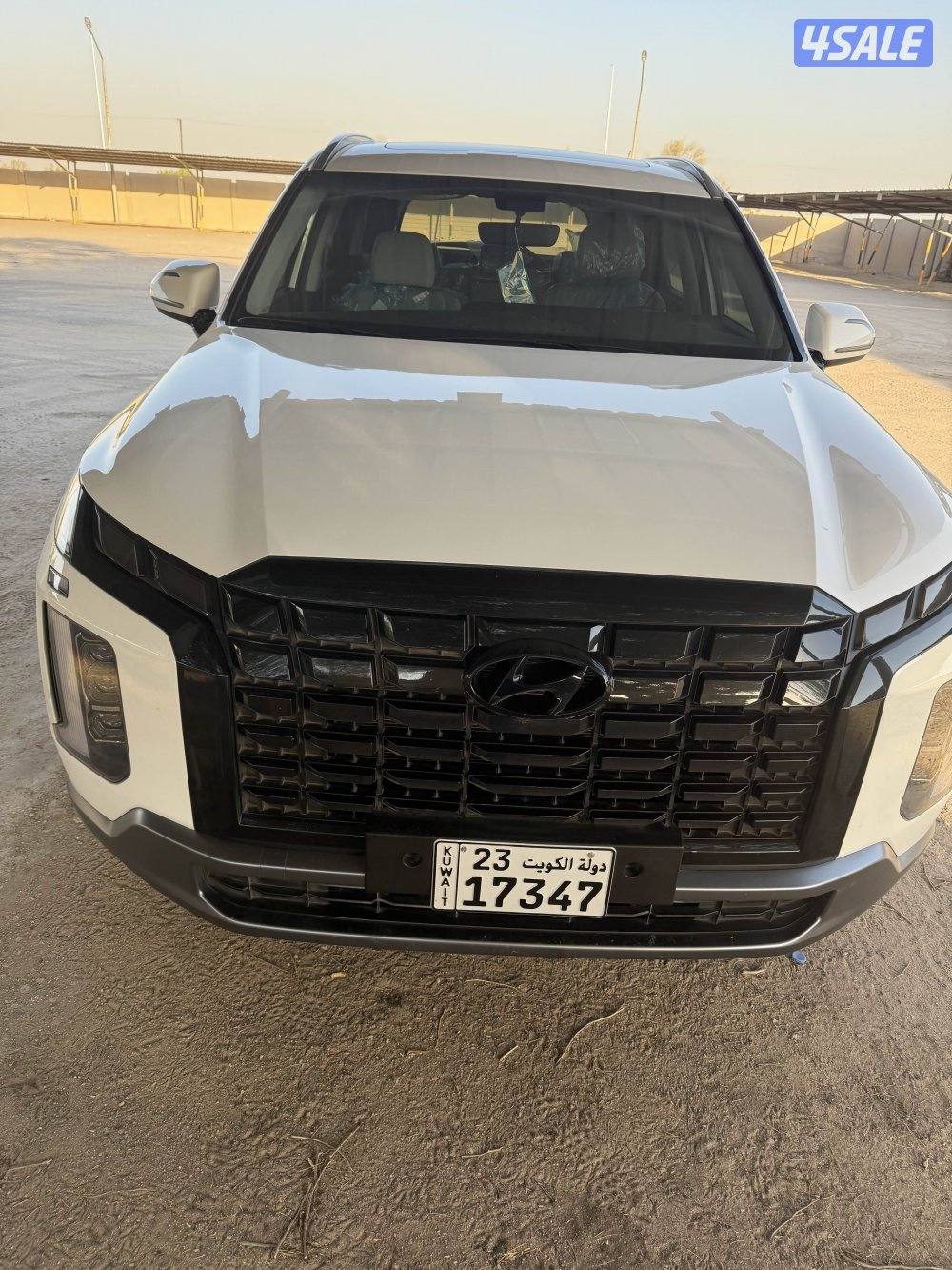 هونداي باليسايد ٢٠٢٥ ماشي١٣الف سيرفس وكاله حمايه فل بدي ٦ سلندر 3,84