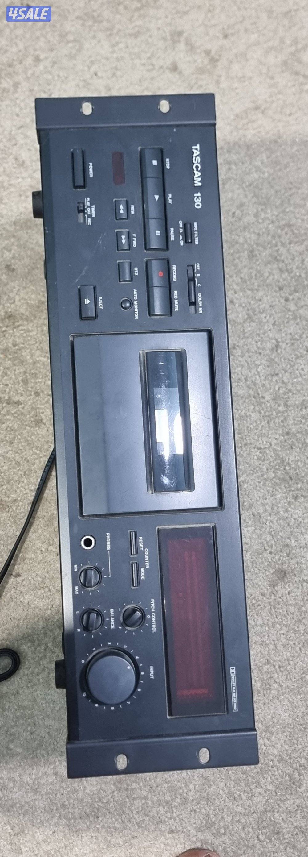 للبيع مكسر سماعه ميك مع 2دي جي الحاله ممتازه5