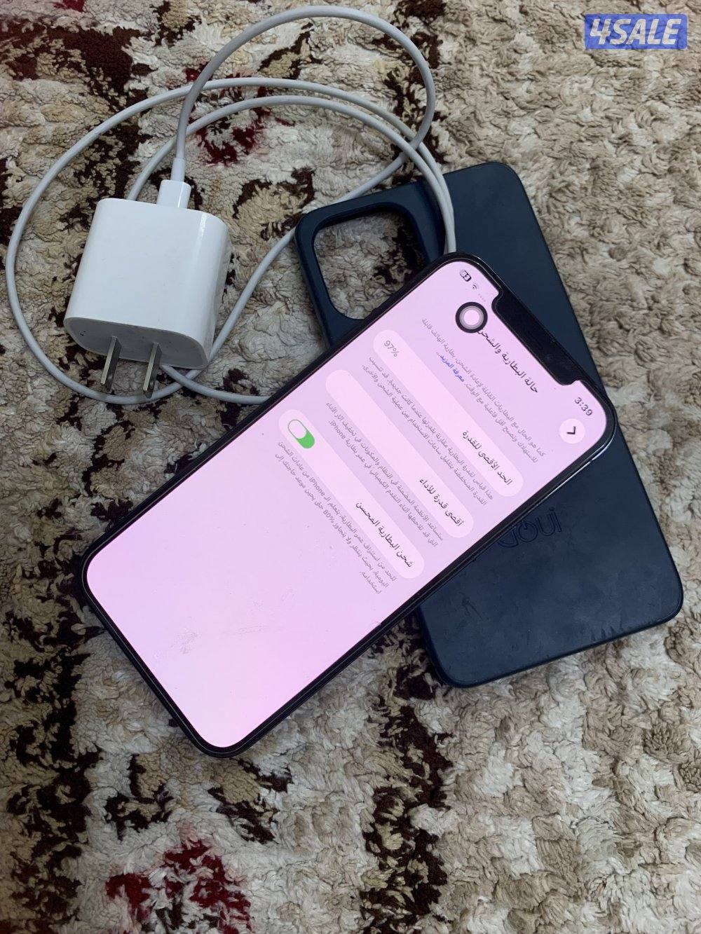 تلفون 12 برو ماكس 256 قيقا بطارية 97 نظيف وشغال تمام مع الاغراض شحن2