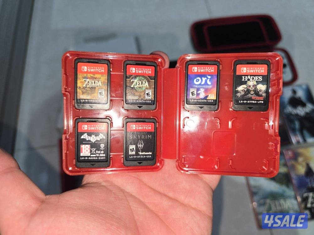 nintendo switch oled in very good condition1