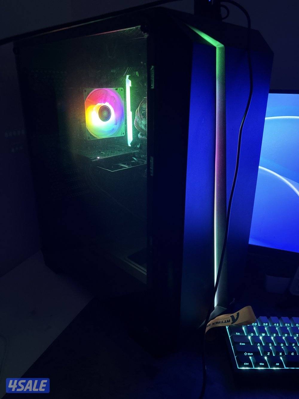 بي سي نضيف مستعمل خمس شهور مع كيبورد و ماوس البي سي gtx 16501