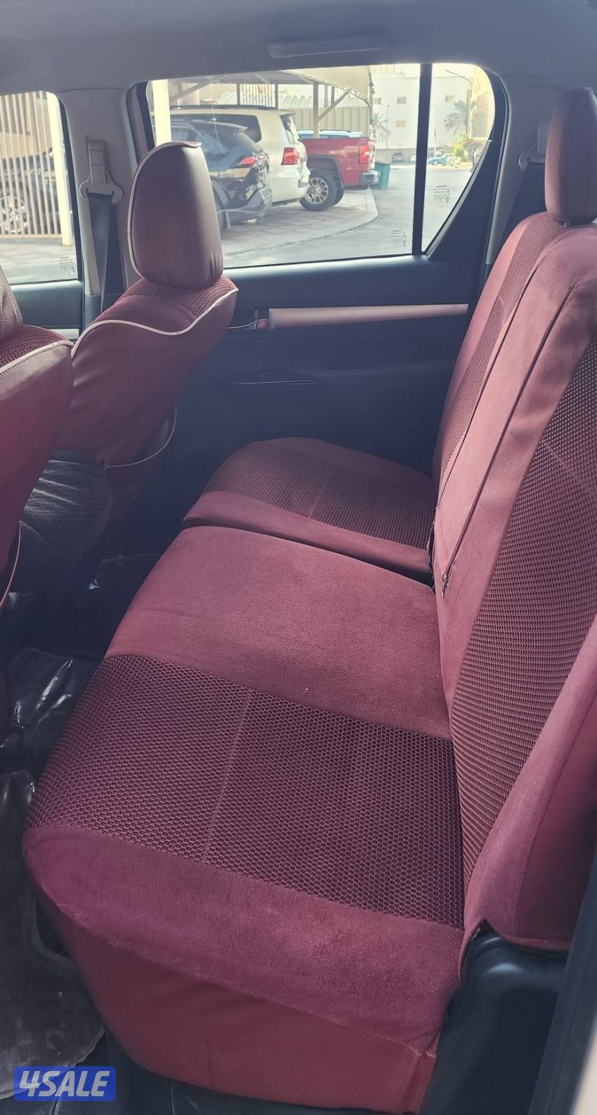 وانيت تويوتا هايلكس موديل 2017 اتوماتيك شرط الفحص عداد 936