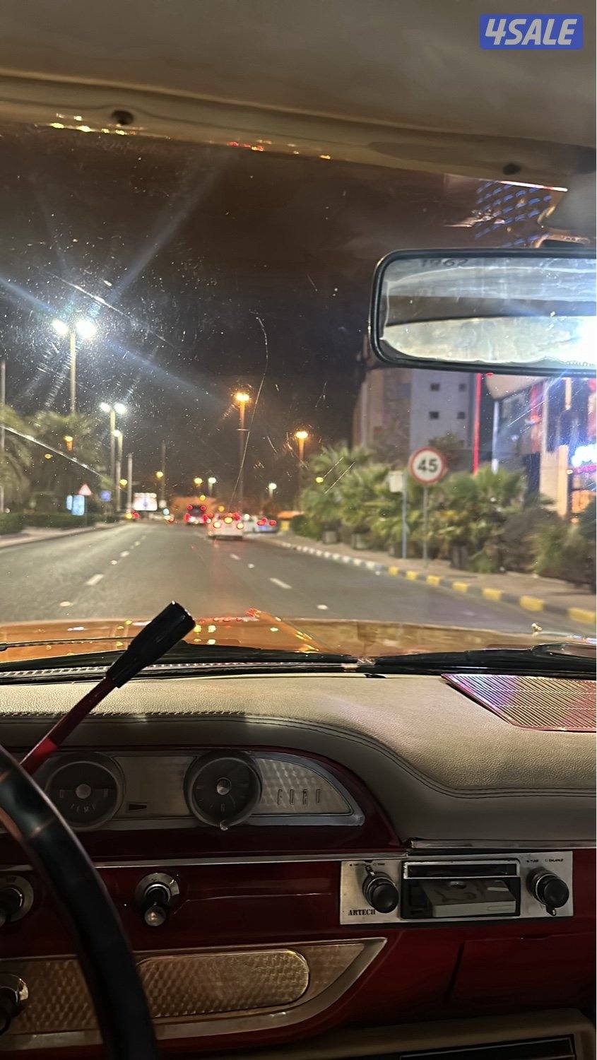 للبيع فورد جلكسي ١٩٦٢ قير عادي ٣ غيار علاق مكينه ٦v4