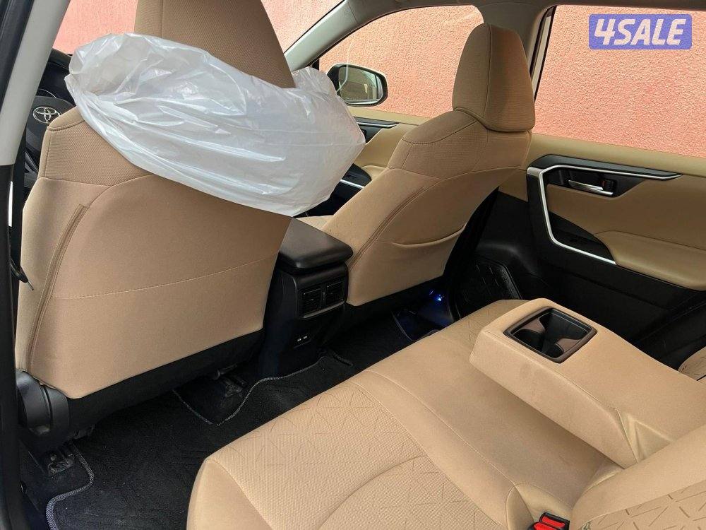 تويوتا راف44